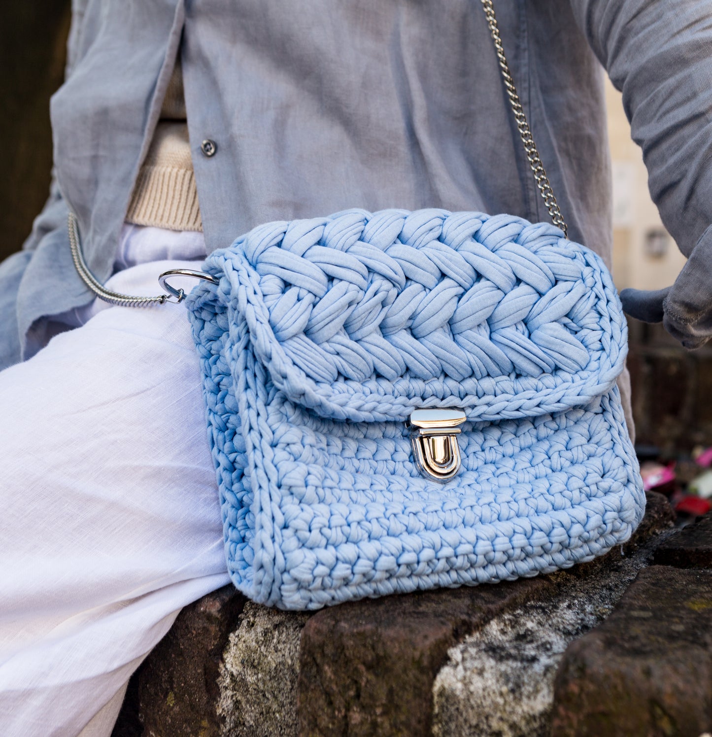 Gehäkelte Umhängetasche | Handmade in Germany | Farbe Hellblau