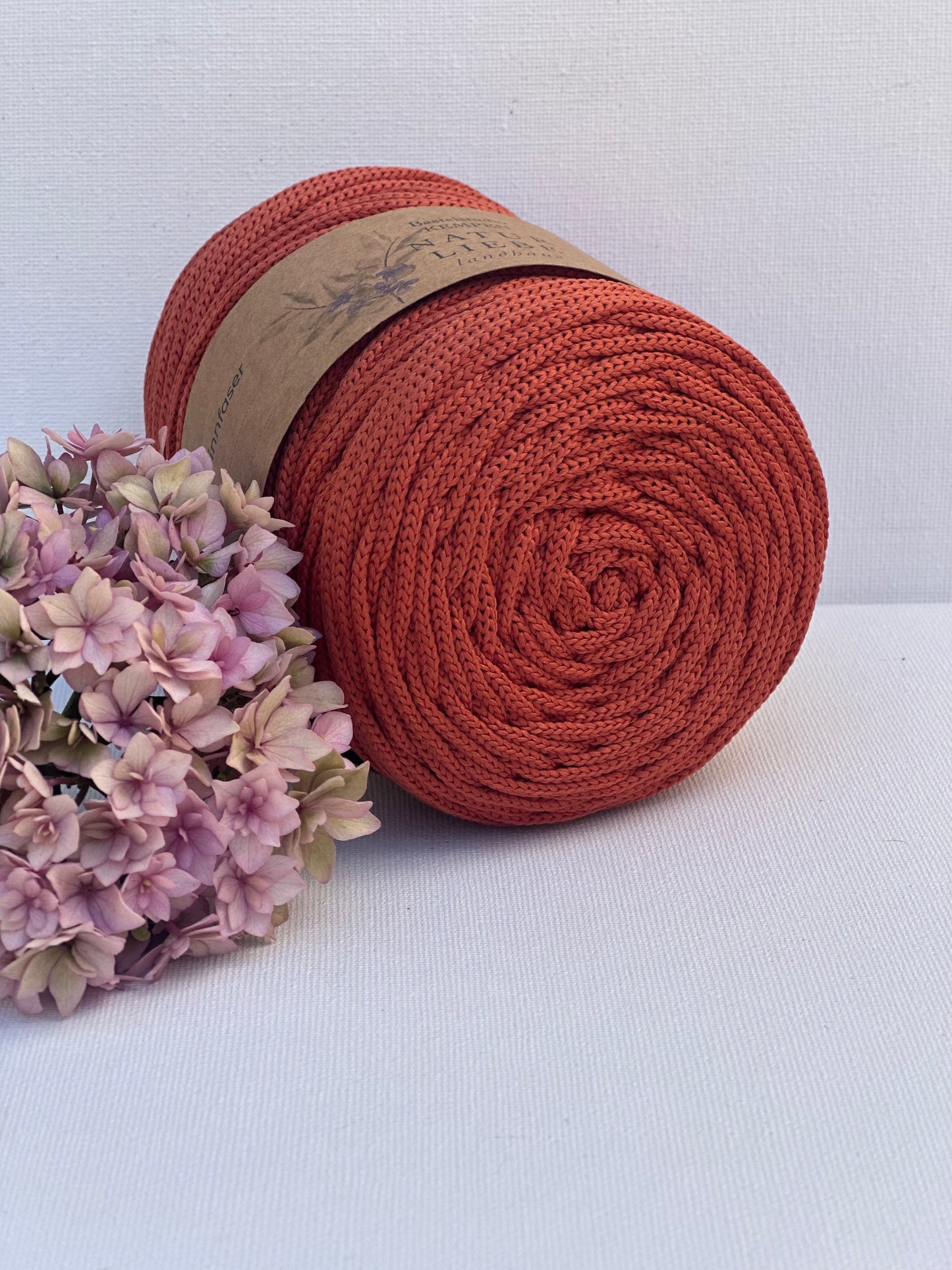 Polyester Garn | 100% Polyester | Stärke 3 mm, geflochten | Länge 100 Meter | Verschiedene Farben | OEKO-TEX zertifiziert