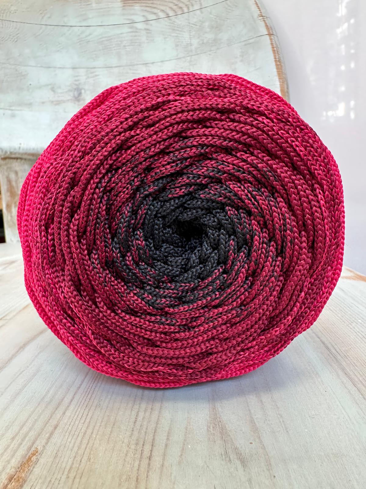 Polyestergarn | Ombre mit Farbverlauf | Stärke 3 mm | Länge 260 Meter | Verschiedene Farben