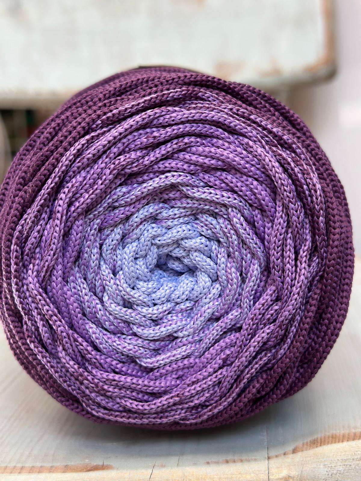 Polyestergarn | Ombre mit Farbverlauf | Stärke 3 mm | Länge 260 Meter | Verschiedene Farben