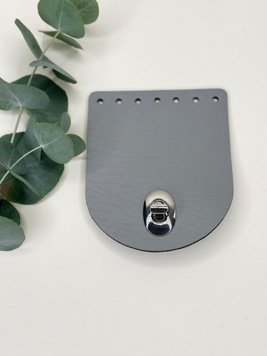 Kleine Klappe mit Drehverschluss | Aus Leder | 10 x 12 cm | Verschiedene Farben