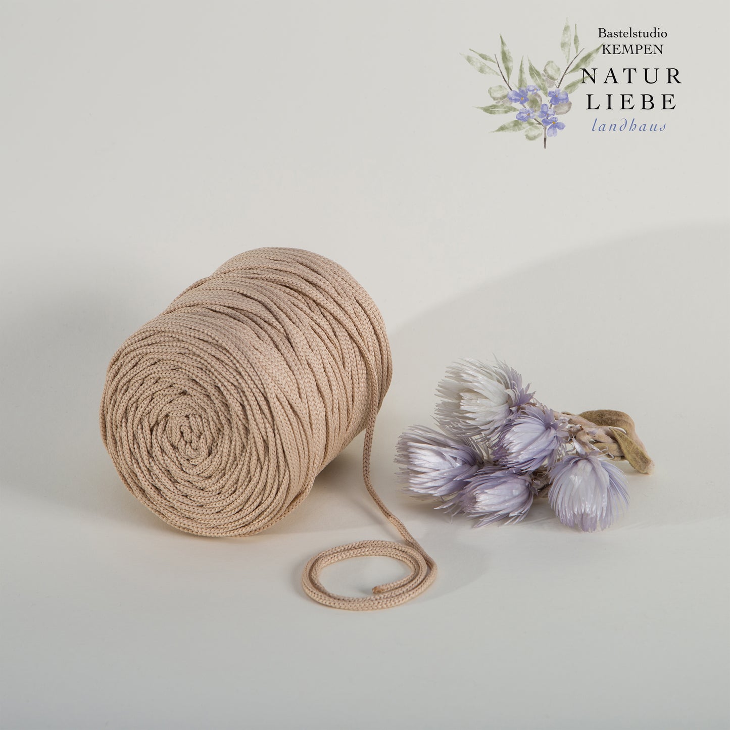 Makramee Garn | 100% Polyester | Stärke 3 mm, geflochten | Länge 100 Meter | Verschiedene Farben | OEKO-TEX zertifiziert