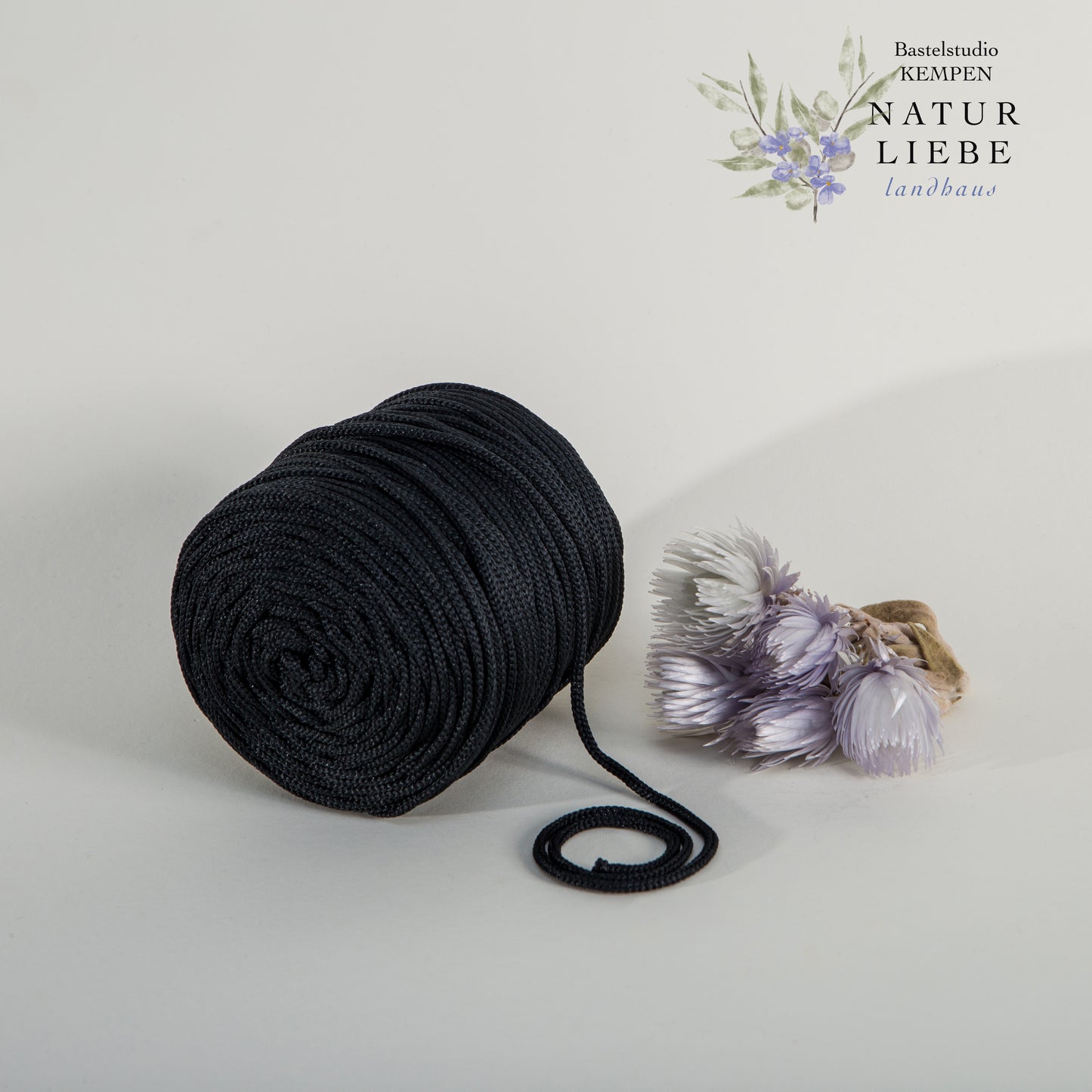 Makramee Garn | 100% Polyester | Stärke 3 mm, geflochten | Länge 100 Meter | Verschiedene Farben | OEKO-TEX zertifiziert