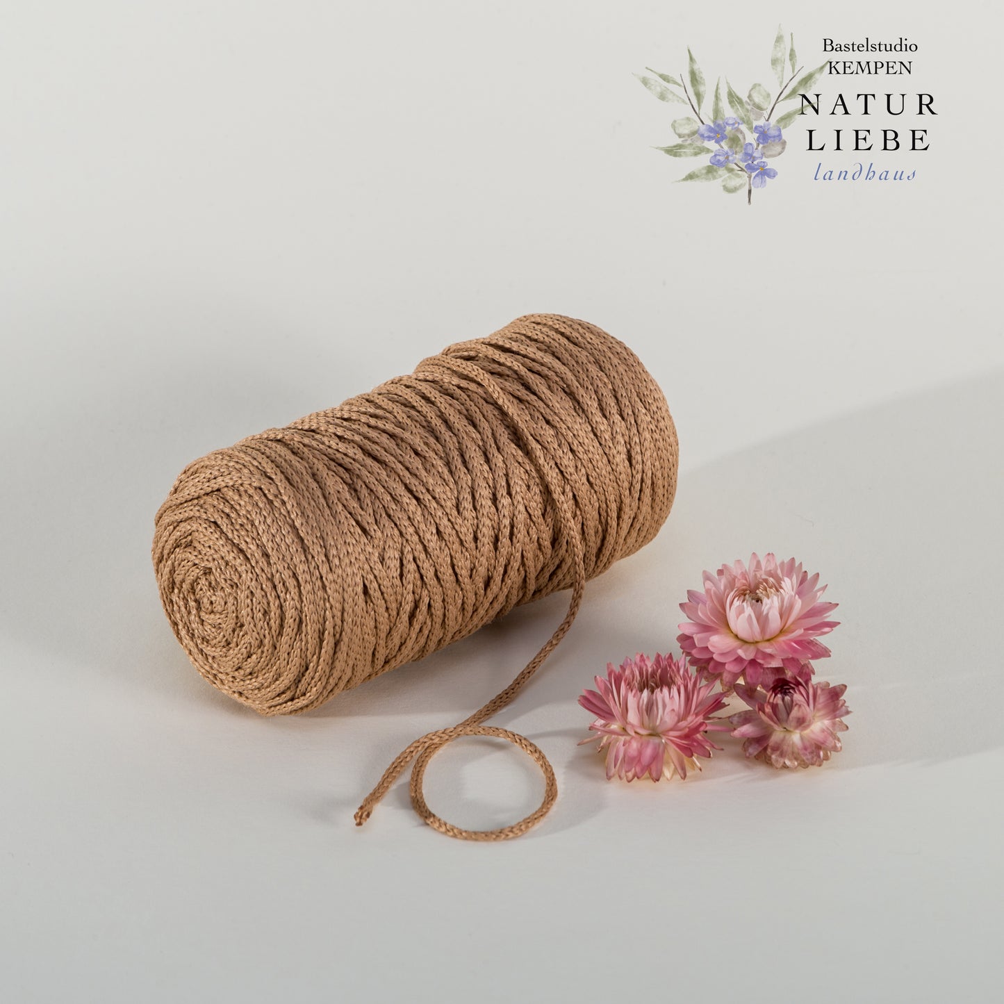 Makramee Garn | 100% Polyester | Stärke 1.5 mm, geflochten | Länge 100 Meter | Verschiedene Farben | OEKO-TEX zertifiziert