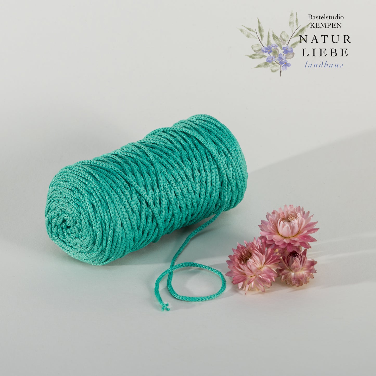 Makramee Garn | 100% Polyester | Stärke 1.5 mm, geflochten | Länge 100 Meter | Verschiedene Farben | OEKO-TEX zertifiziert