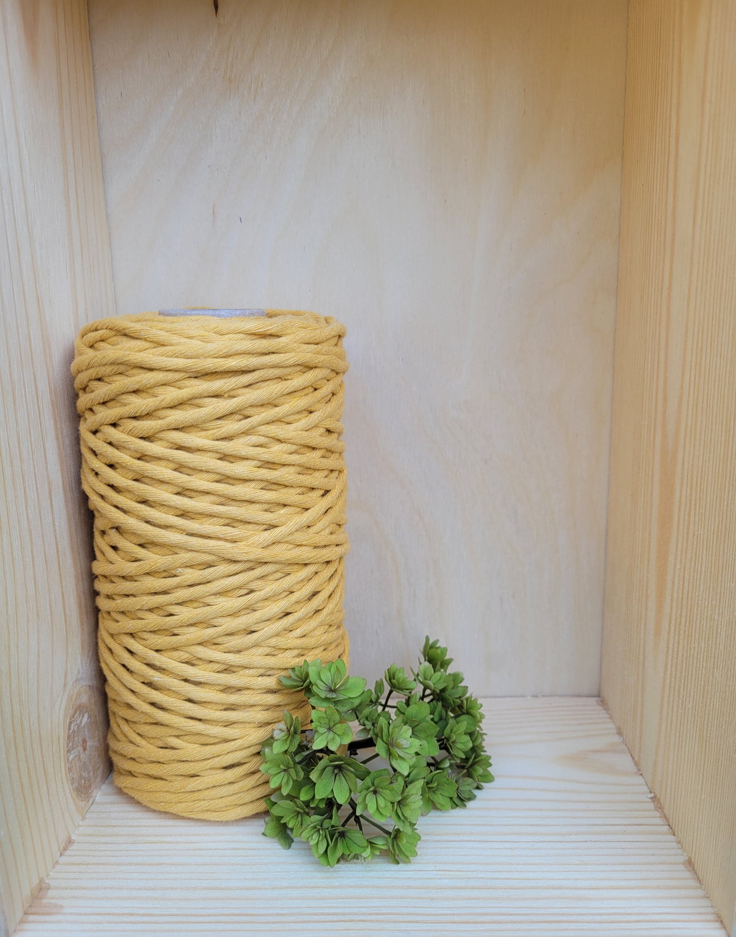 Makramee Garn | 100% Baumwolle | Stärke 3 mm, gezwirnt | Länge 100 Meter | Verschiedene Farben