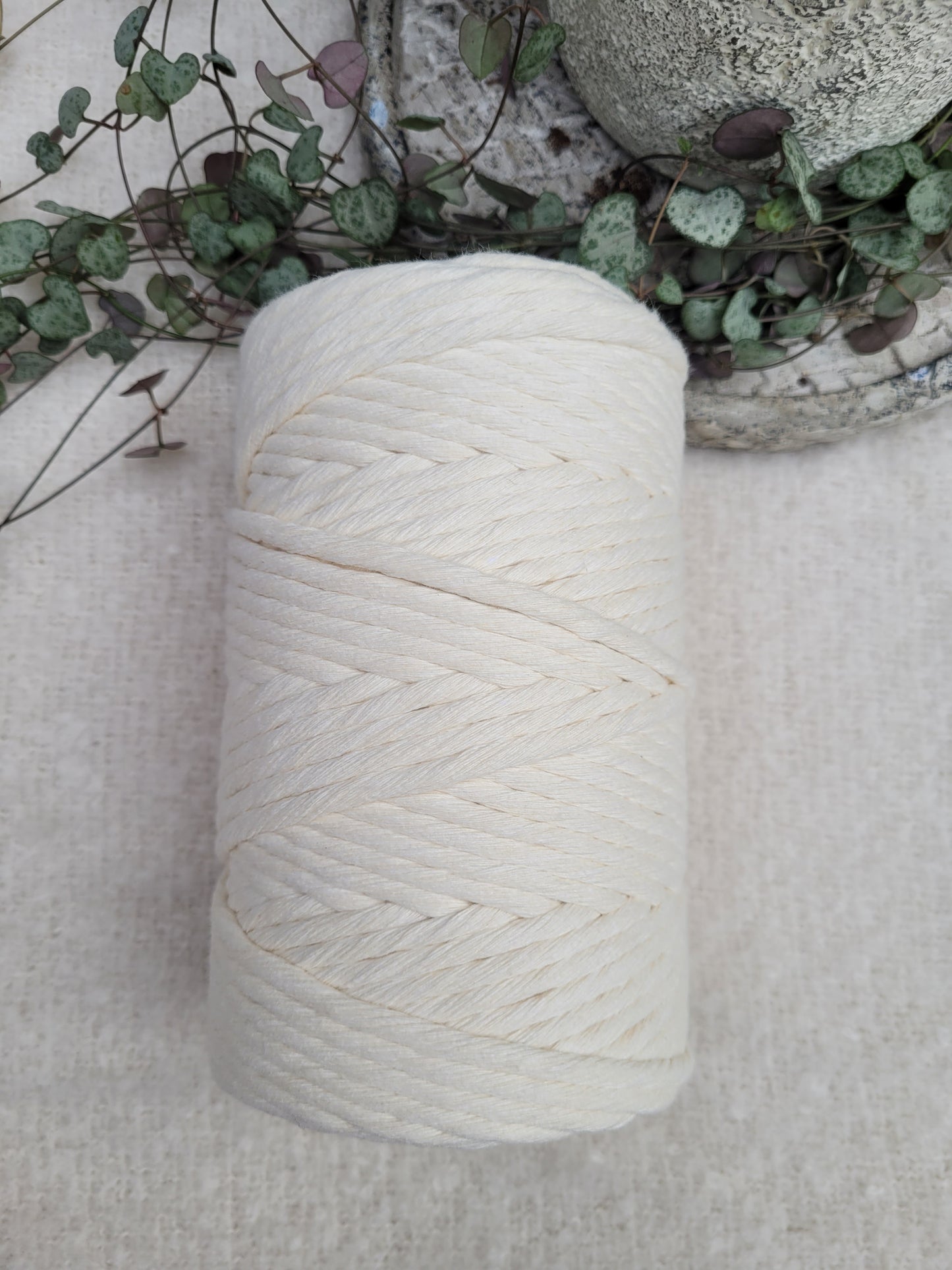 Makramee Garn | 100% Baumwolle | Stärke 5 mm, gezwirnt | Länge bis 100 Meter | Verschiedene Farben