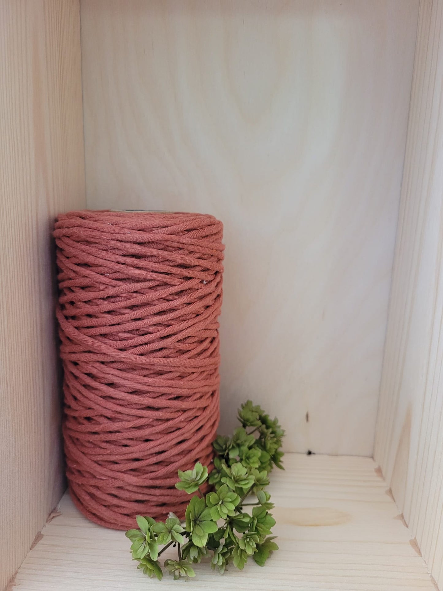 Makramee Garn | 100% Baumwolle | Stärke 3 mm, gezwirnt | Länge 100 Meter | Verschiedene Farben