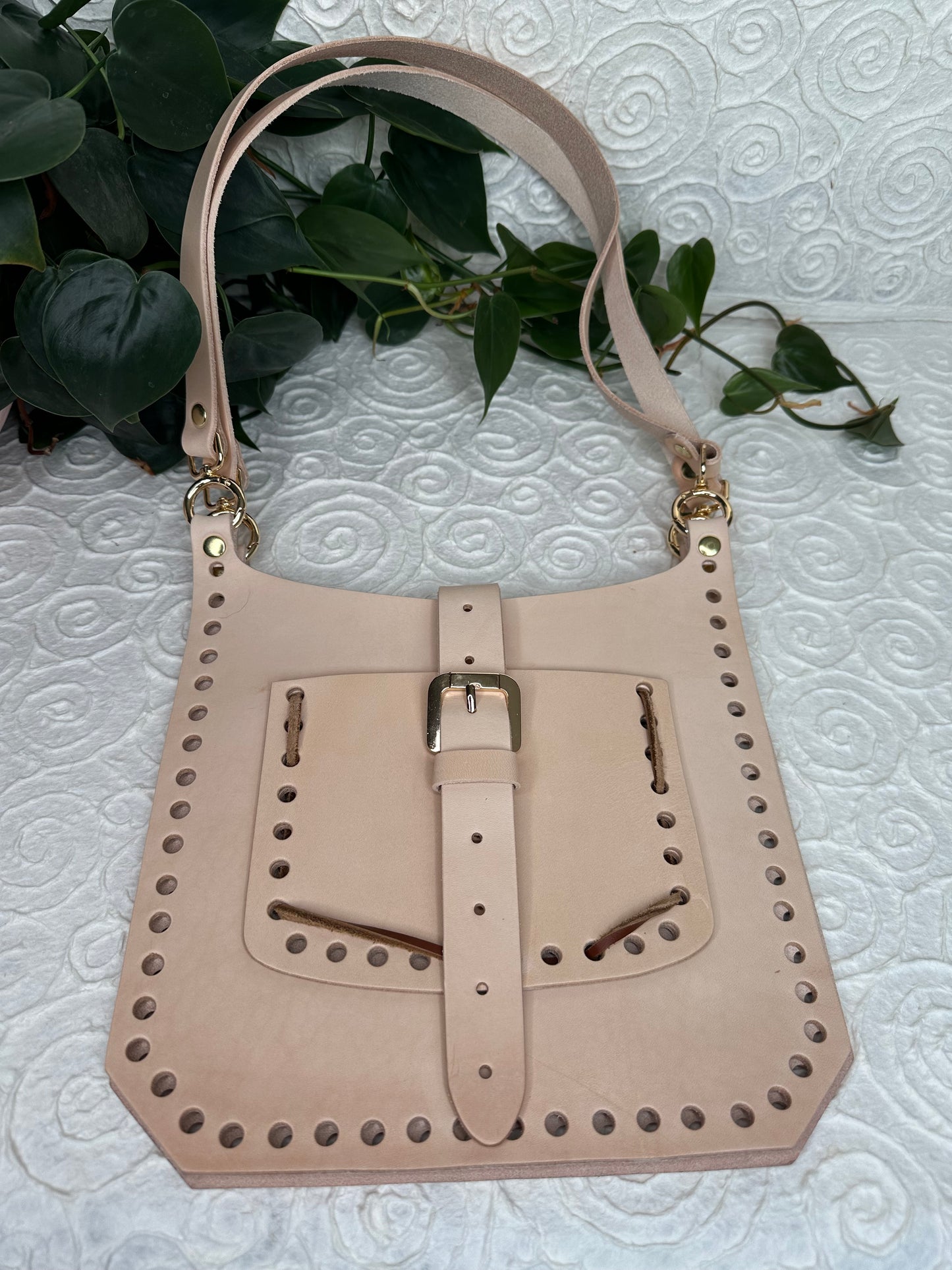 Basis-Set für Häkeltasche aus Leder | Quadratische Seiten, Träger, Drehverschluss | 75 cm