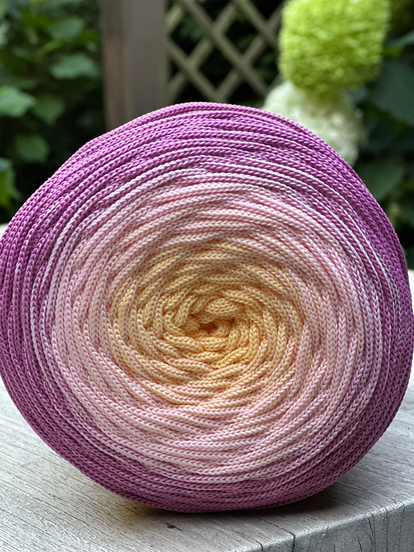 Polyestergarn | Ombre mit Farbverlauf | Stärke 5 mm | Länge 260 Meter | Verschiedene Farben