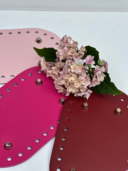 Ovaler Lederboden für gehäkelte Taschen mit Füßchen 12x21 cm