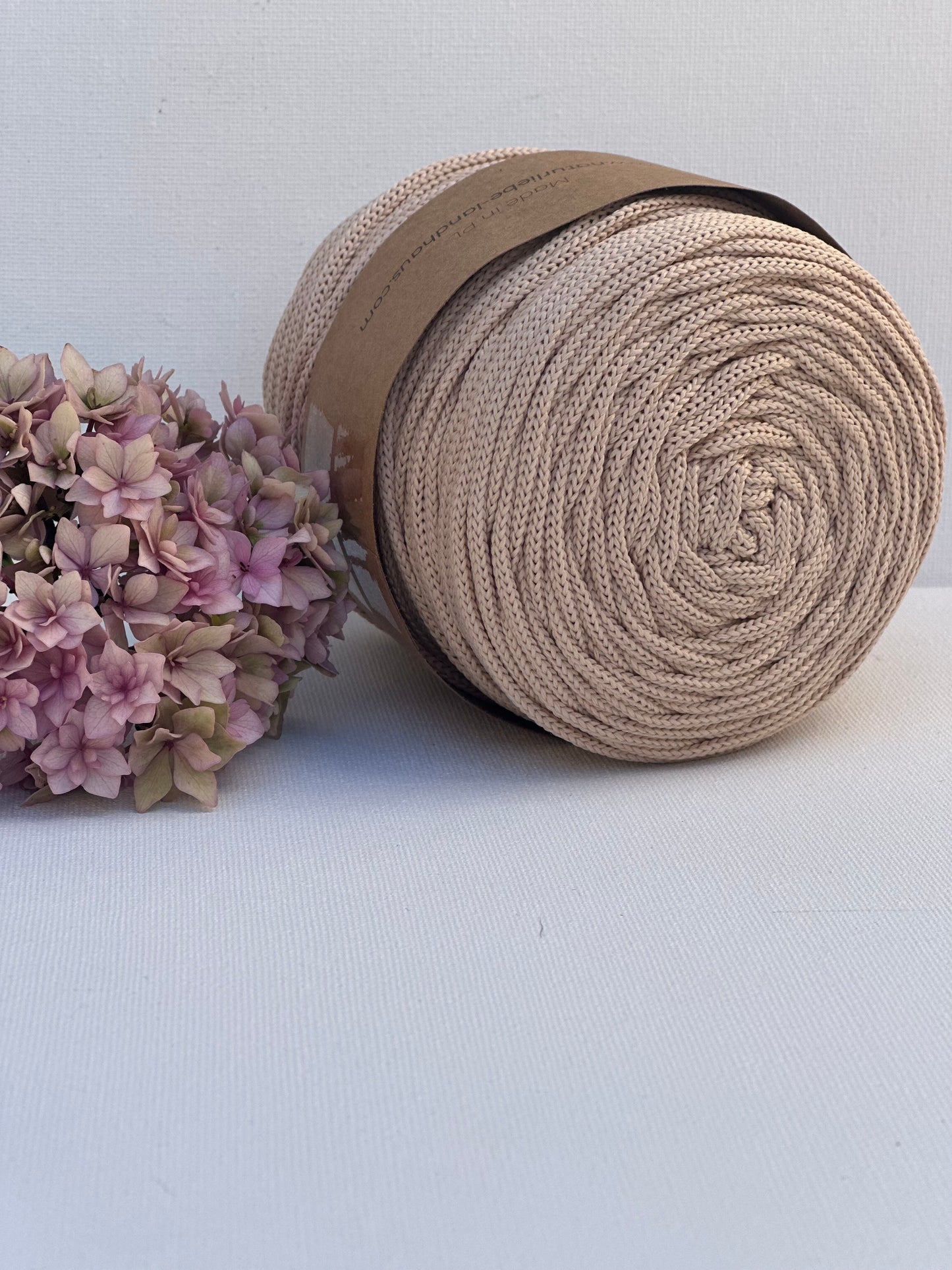 Polyester Garn | 100% Polyester | Stärke 3 mm, geflochten | Länge 100 Meter | Verschiedene Farben | OEKO-TEX zertifiziert