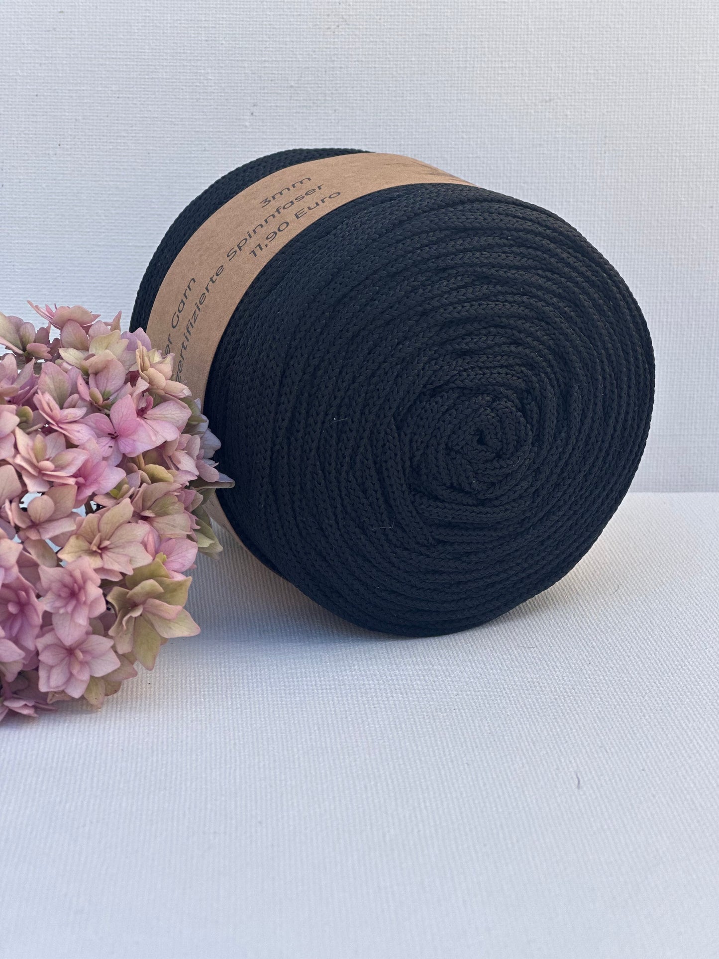 Polyester Garn | 100% Polyester | Stärke 3 mm, geflochten | Länge 100 Meter | Verschiedene Farben | OEKO-TEX zertifiziert