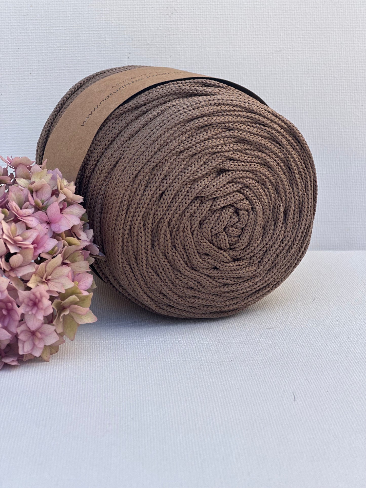 Polyester Garn | 100% Polyester | Stärke 3 mm, geflochten | Länge 100 Meter | Verschiedene Farben | OEKO-TEX zertifiziert