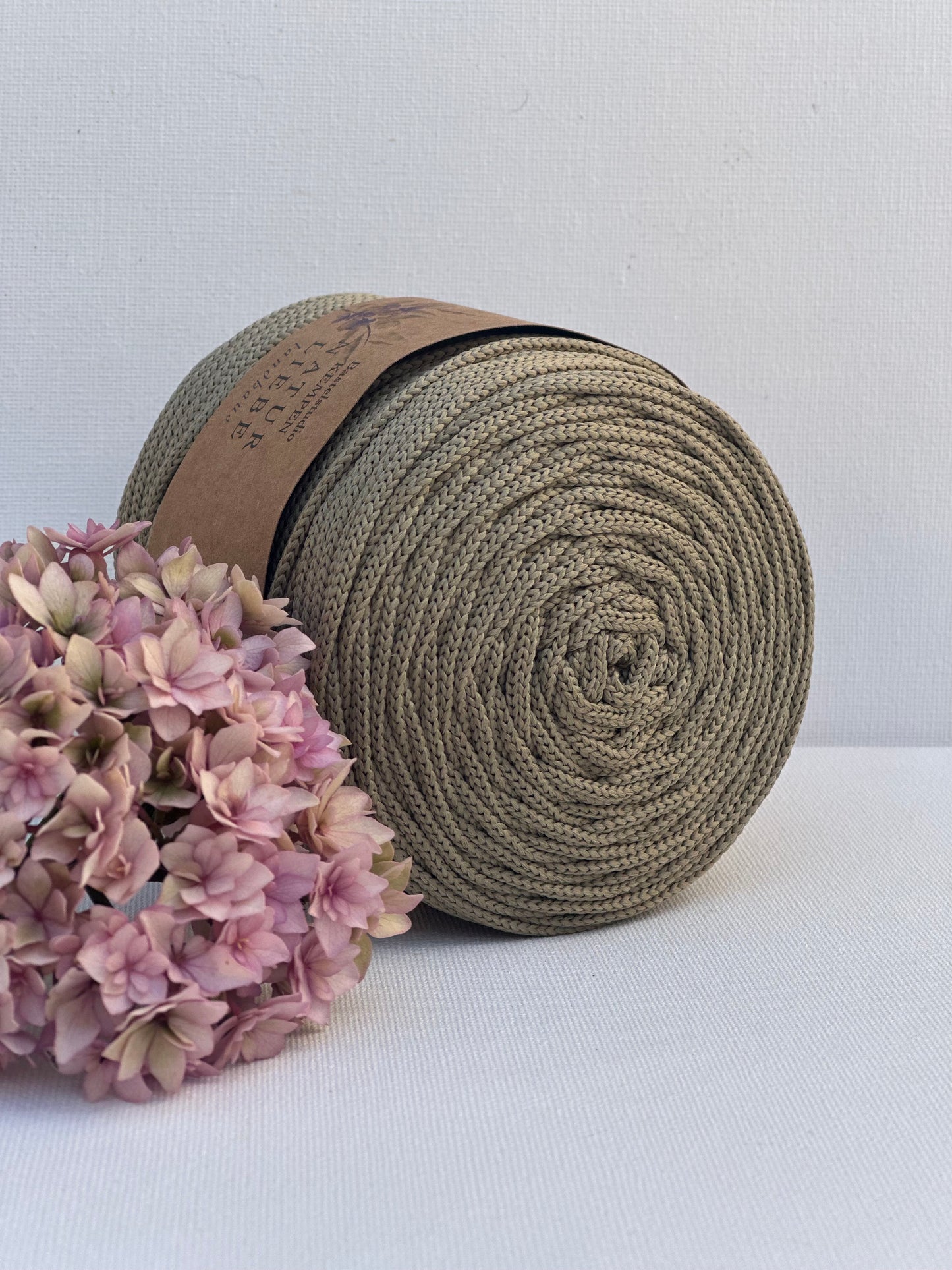 Polyester Garn | 100% Polyester | Stärke 3 mm, geflochten | Länge 100 Meter | Verschiedene Farben | OEKO-TEX zertifiziert