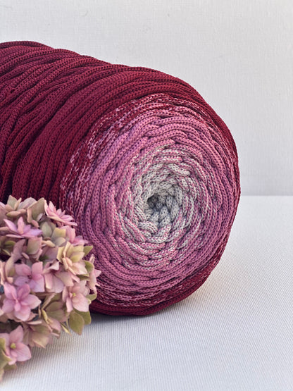 Polyestergarn | Ombre mit Farbverlauf | Stärke 3 mm | Länge 260 Meter | Verschiedene Farben