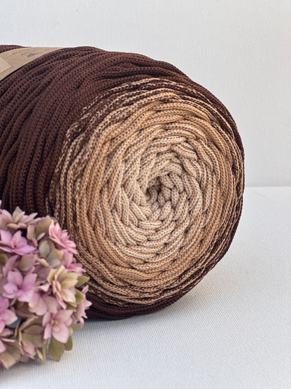 Polyestergarn | Ombre mit Farbverlauf | Stärke 3 mm | Länge 260 Meter | Verschiedene Farben