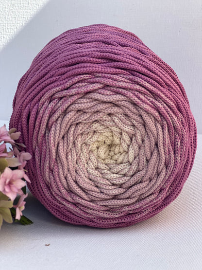 Polyestergarn | Ombre mit Farbverlauf | Stärke 3 mm | Länge 260 Meter | Verschiedene Farben