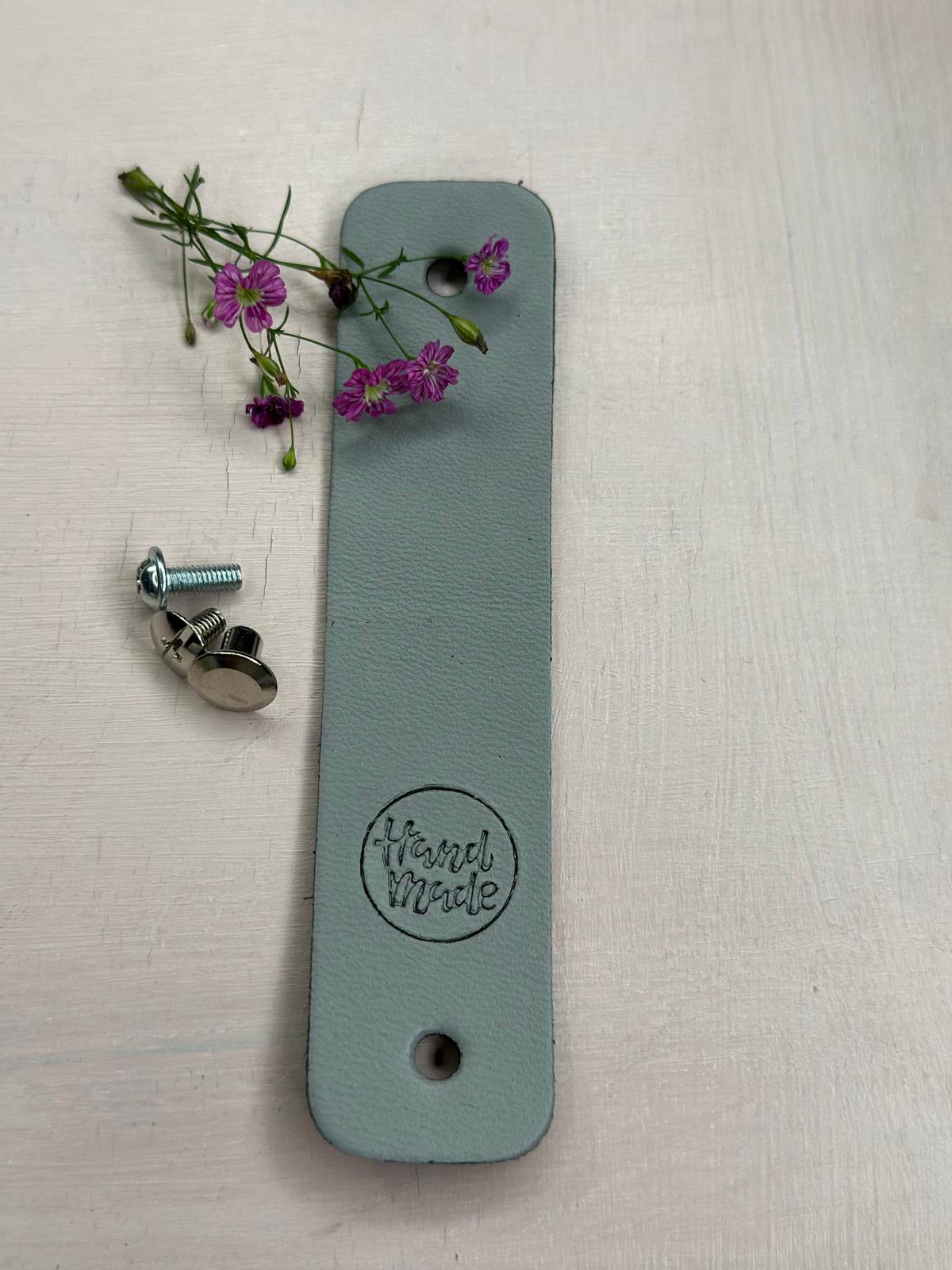 10x Label aus Leder "Handmade" | Naturleder Etikett | Mit Schrauben | Verschiedene Designs