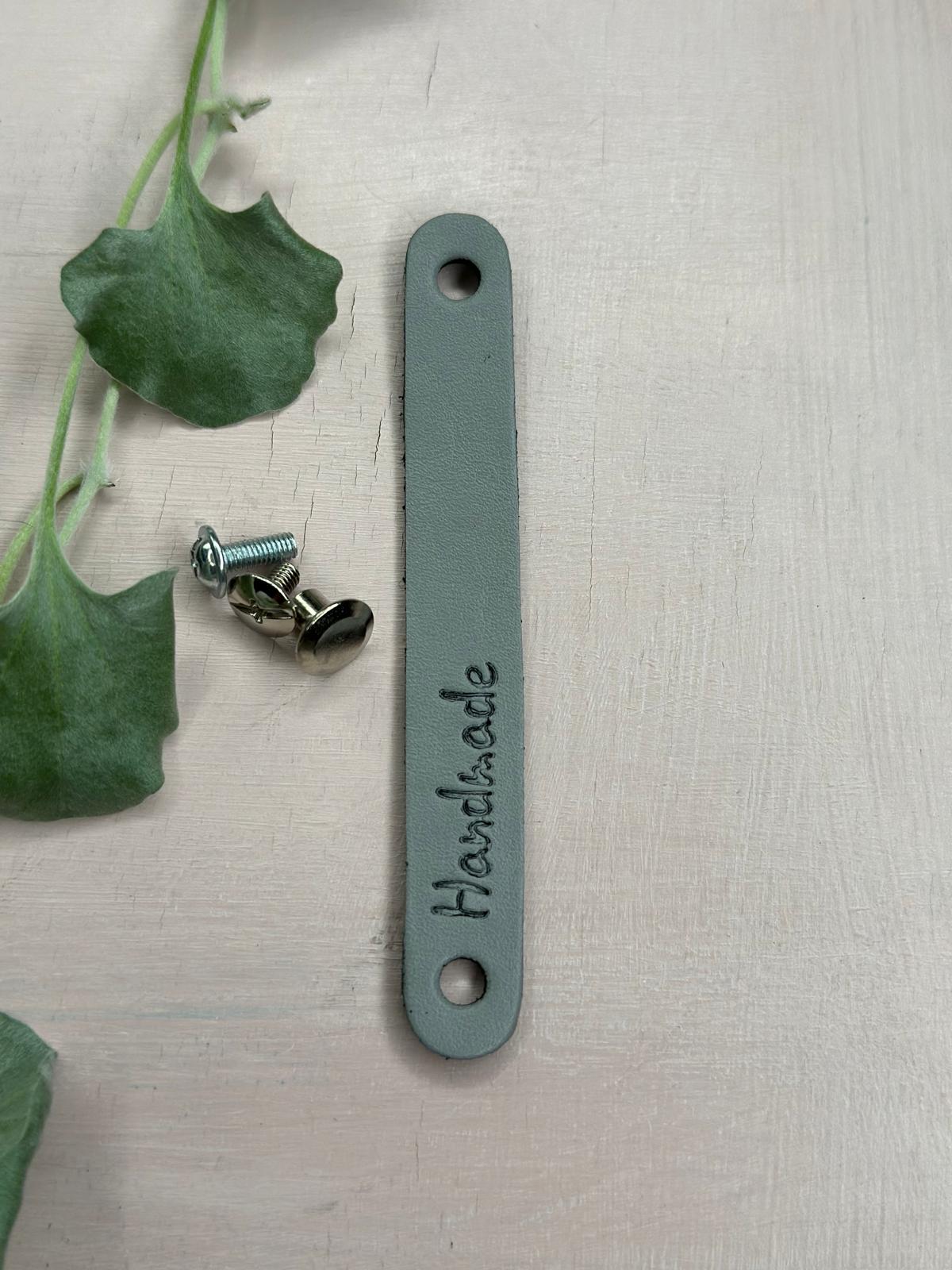 10x Label aus Leder "Handmade" | Naturleder Etikett | Mit Schrauben | Verschiedene Designs