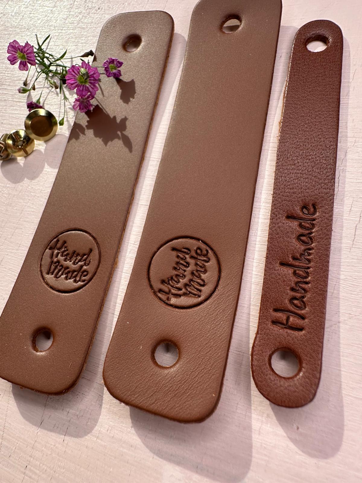 10x Label aus Leder "Handmade" | Naturleder Etikett | Mit Schrauben | Verschiedene Designs
