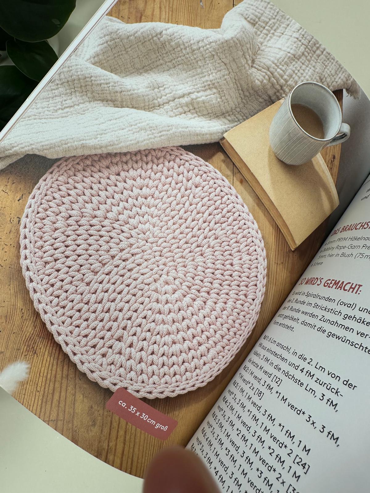 Hej. Mit Rope-Garn häkeln super easy