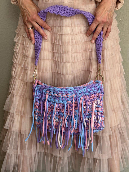 Große Handmade Schultertasche aus T-Shirt Garn Handarbeit