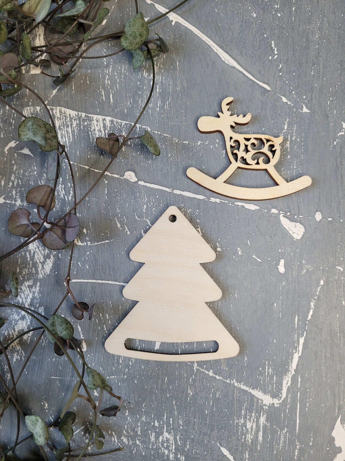 Weihnachts-Special Holzfiguren Rentiere und Weihnachtsbäume